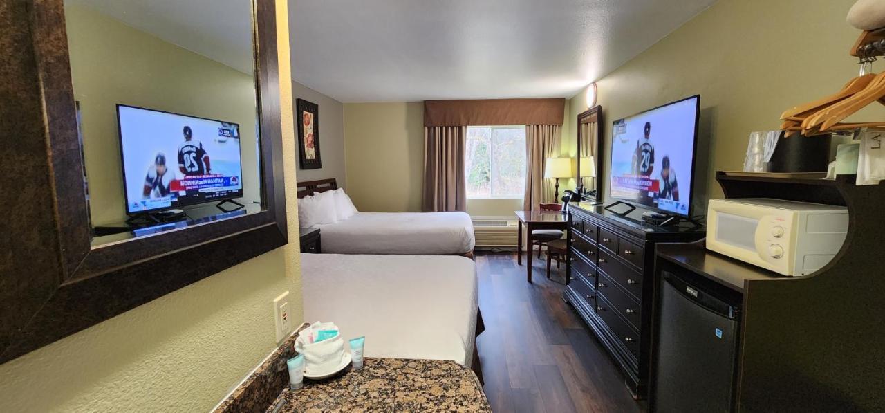 Crest Trail Lodge Packwood Εξωτερικό φωτογραφία