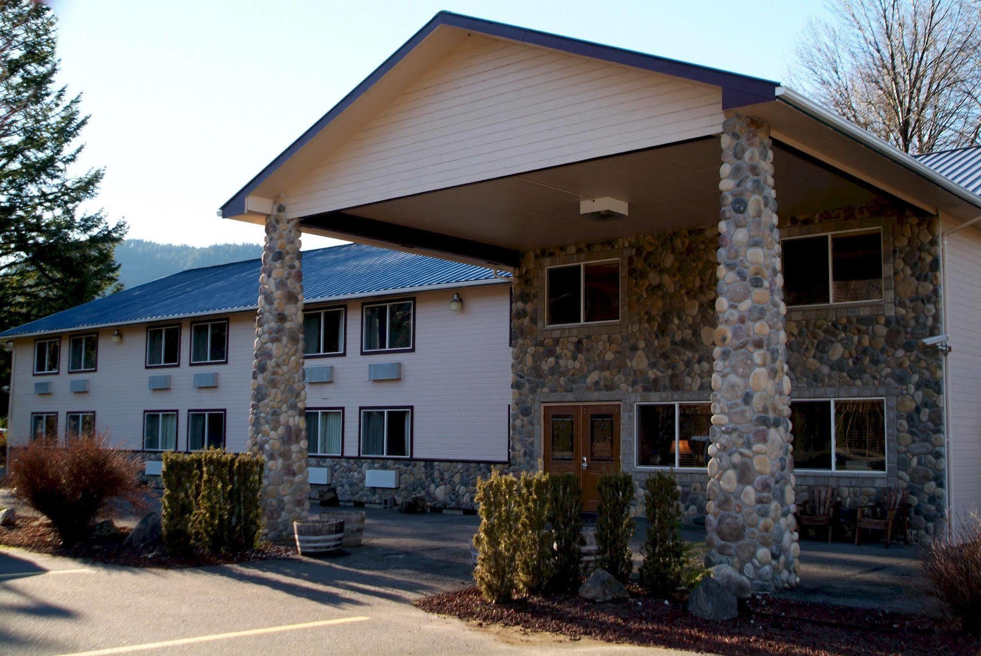 Crest Trail Lodge Packwood Εξωτερικό φωτογραφία
